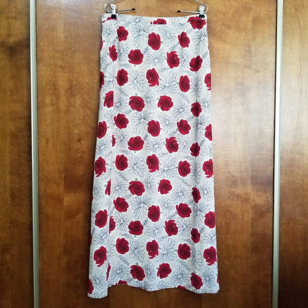 Eddie Bauer Long Skirt, Red Roses Floral Pattern, Size 12 Tall